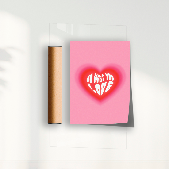 Do what you love por Larissa Lira