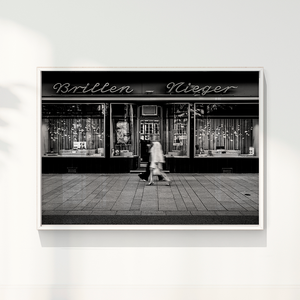 Quadro “Brillen” por Angus Waddacor-McConill