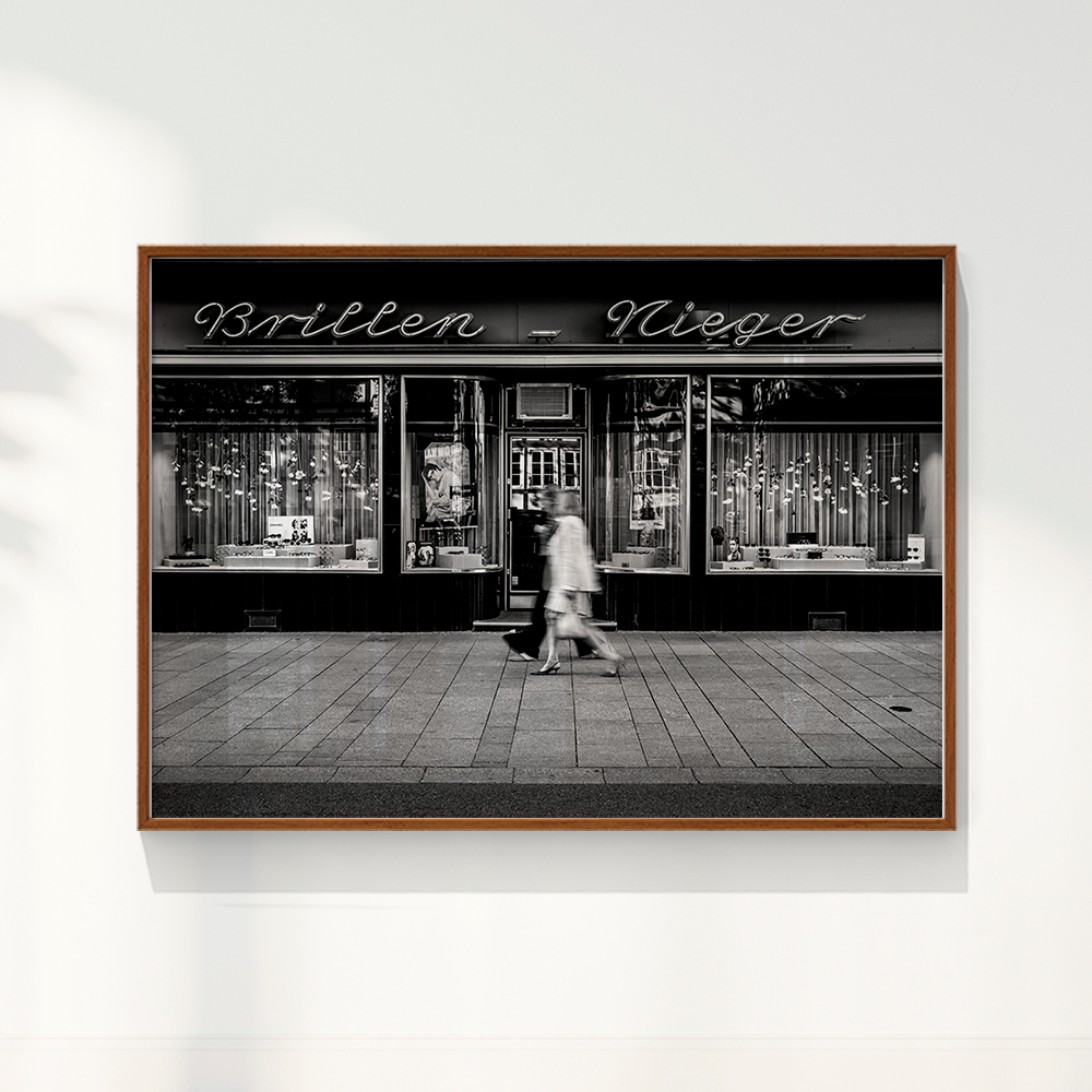 Quadro “Brillen” por Angus Waddacor-McConill