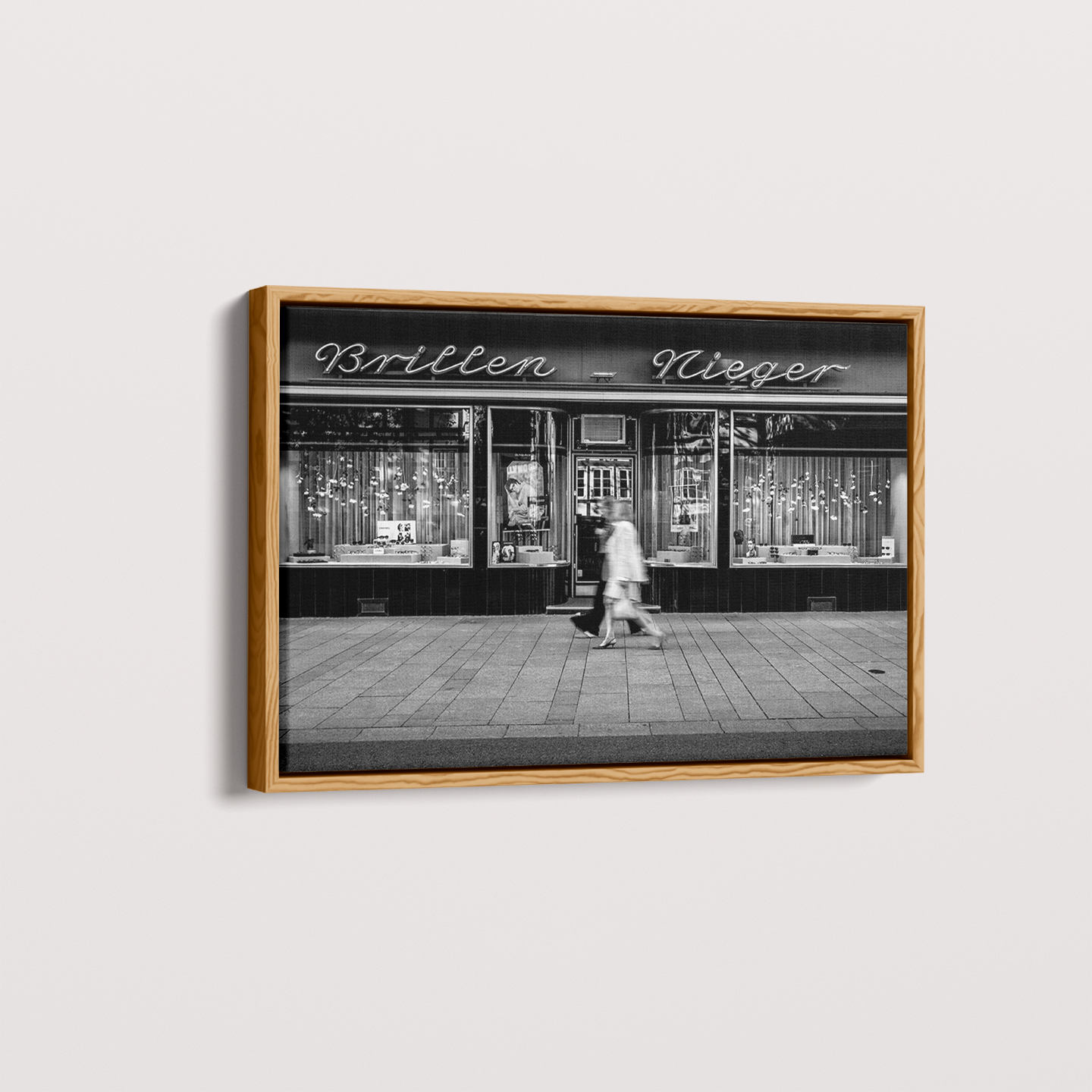 Quadro “Brillen” por Angus Waddacor-McConill