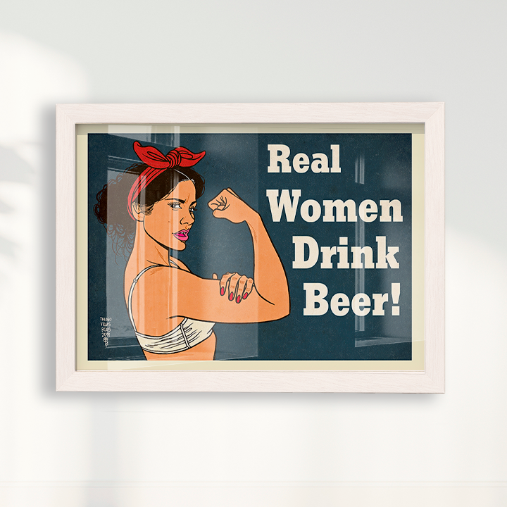 Quadro Real Woman Drink Beer por Thiago Villas Boas