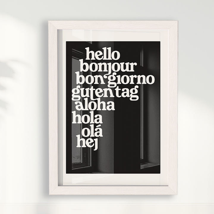 Hello por Thiago Villas Boas