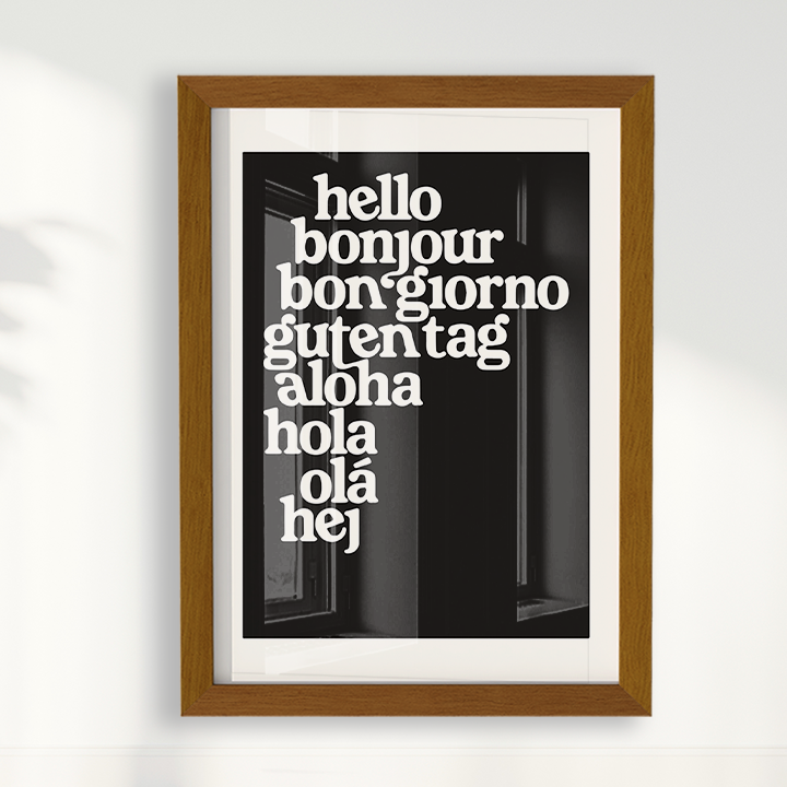 Hello por Thiago Villas Boas