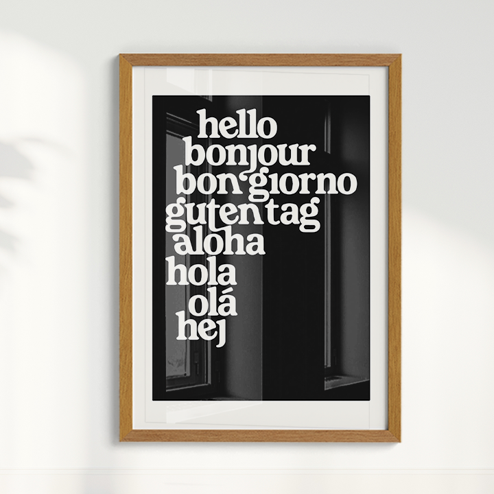Hello por Thiago Villas Boas
