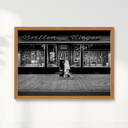 Quadro “Brillen” por Angus Waddacor-McConill