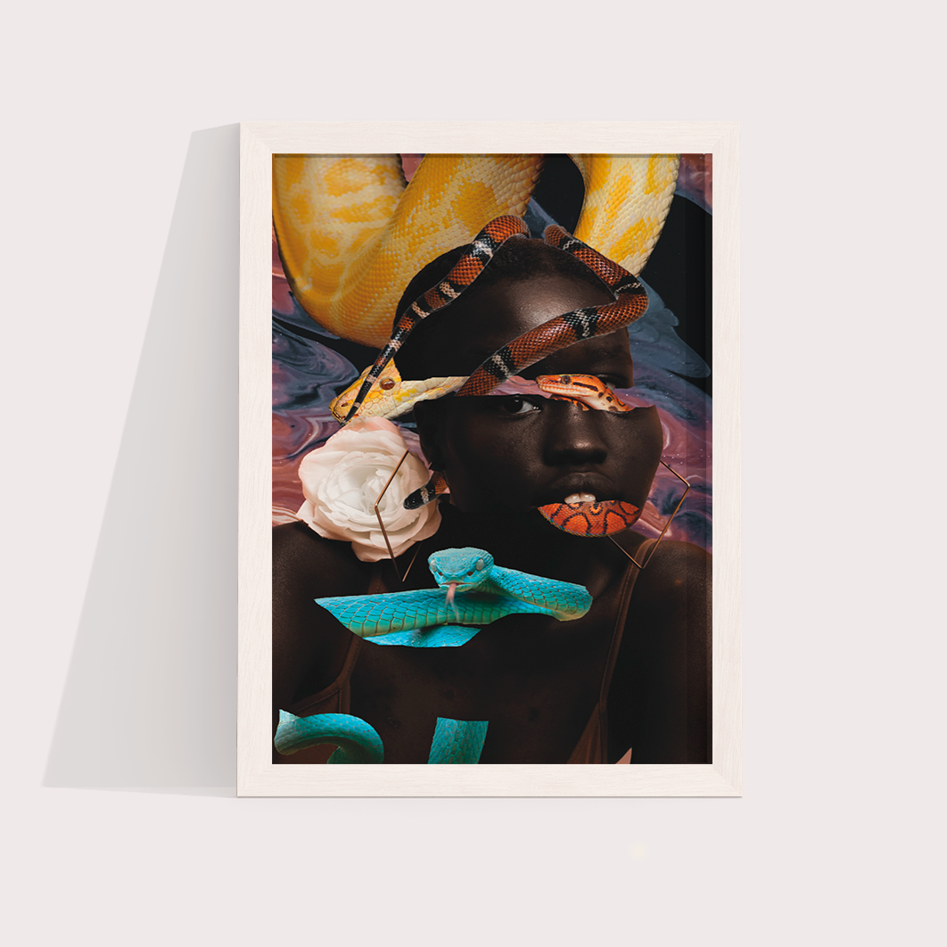 Snake Glitch por Bruna Carolina - LARTESTUDIO